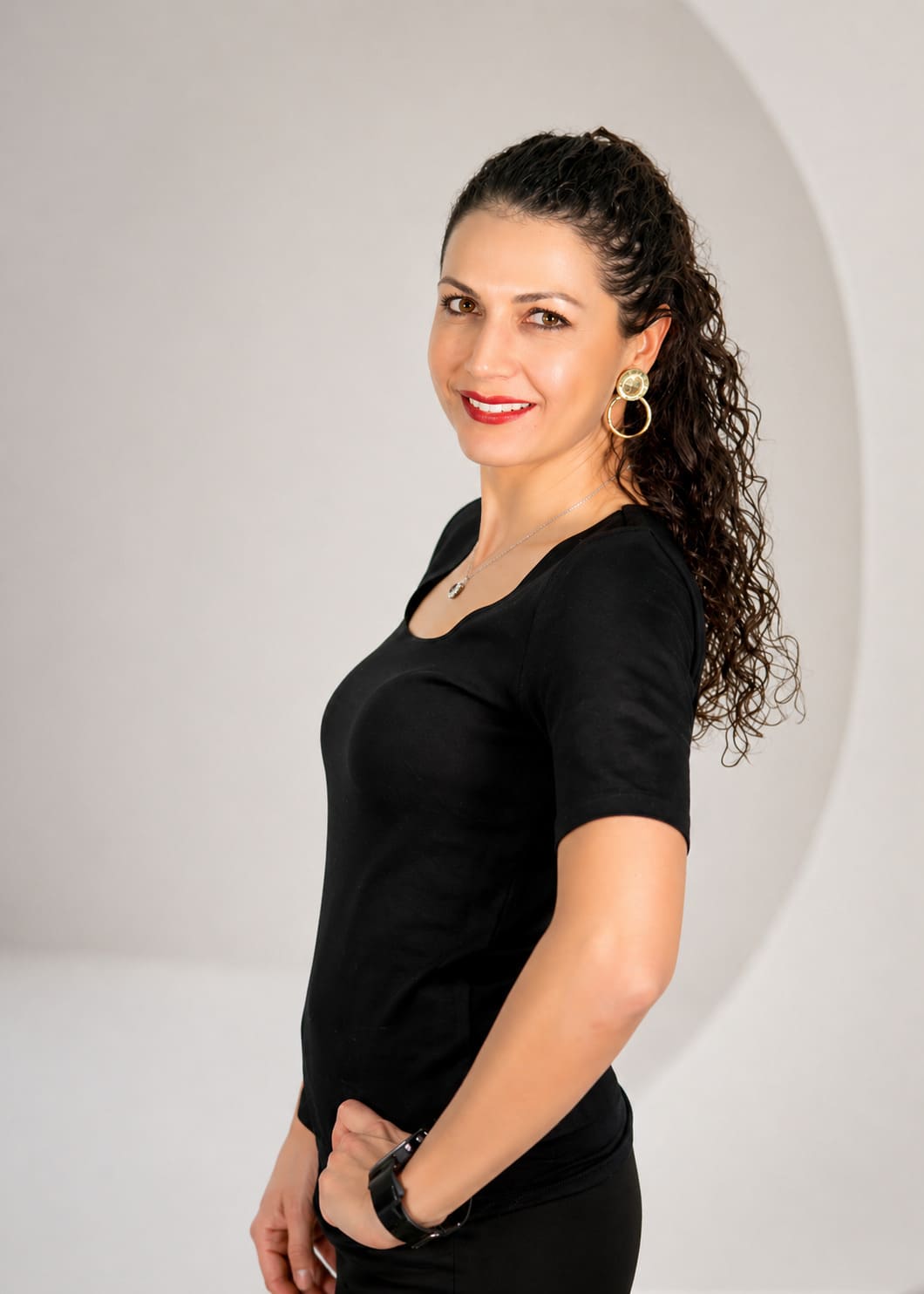 Elçin Köle